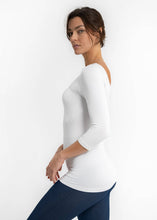 Load image into Gallery viewer, ELIETIAN - Three Quarter Sleeve Top: CHOCOLATE / One Size