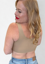 Load image into Gallery viewer, ELIETIAN - Seamless Cloud Comfort Bra - Nude / X-Large (38-42 D-G)