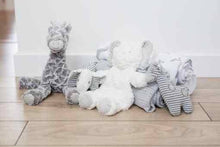 Load image into Gallery viewer, Mary Meyer - Afrique Giraffe Soft Toy