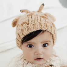 Load image into Gallery viewer, Huggalugs - Giraffe Beanie Hat for Baby &amp; Kids due July: S (0-6 months)
