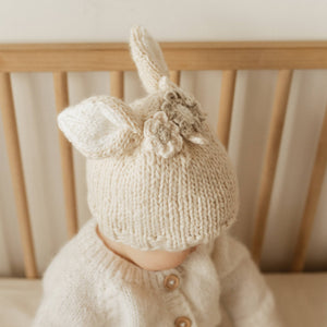 Huggalugs - Flower Bunny Beanie Natural Baby & Kids: Medium (6-24 months)
