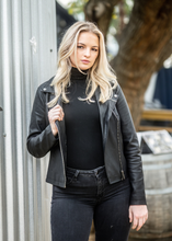 Load image into Gallery viewer, ELIETIAN - Long Sleeve Mock Neck Top: Black / One Size
